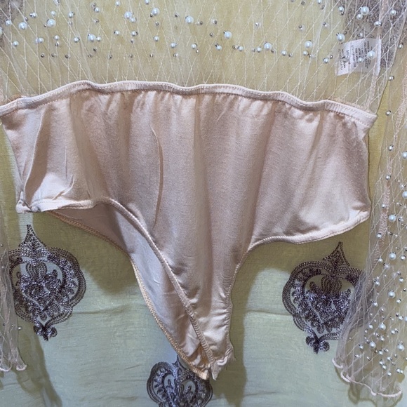 HOT & DELICIOUS LONG SLV BEIGE FLESH TONE PEARL DIAMOND-NET BODYSUIT SZ M - Picture 5 of 9